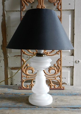 1800tals opaline lampe
