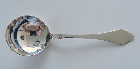 Bernstorff serverings ske.Længde 22cm.