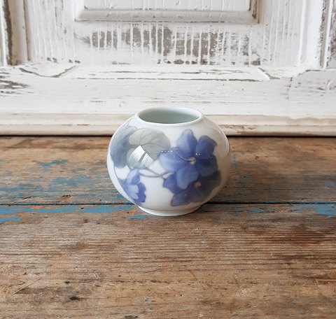 Royal Copenhagen Art Nouveau vase no. 765/42a