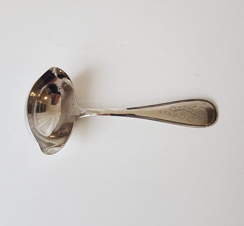 Randbøl sauce spoon in silver from Cohr
