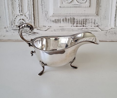 English Sauce boat from 1856 S. Blanckensee & Son Ltd.