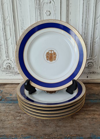 Set on 6 B&G lunch plate decorated with royal blue, Greek eternity pattern and coat of arms in gold 21 cm.