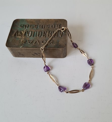 Vintage bracelet in 8 kt gold with amethyst