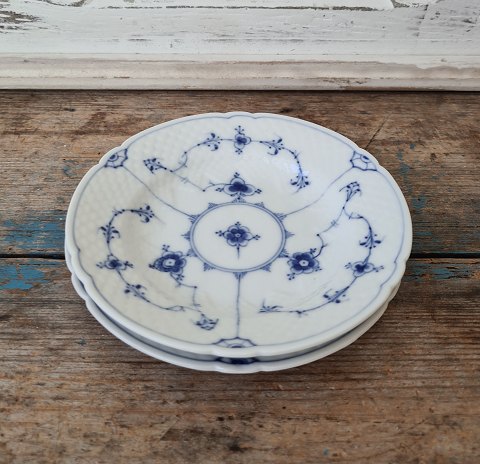B&G Blue traditional small cake plate no. 29 - 14 cm.