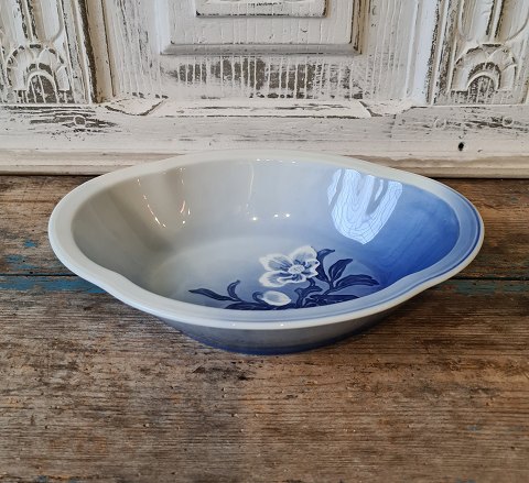 B&G Christmas rose oval bowl no. 12B - 573