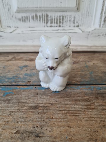 Royal Copenhagen figure Polar bear cub no. 235