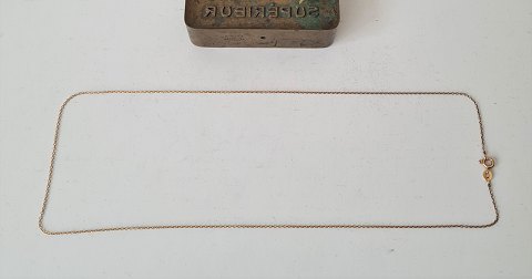 Necklace in 8 kt gold 54 cm.