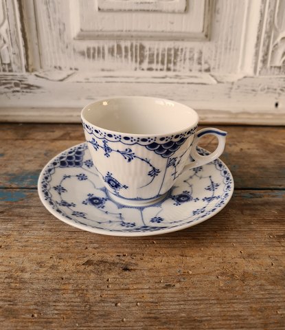 Royal Copenhagen Musselmalet halvblonde stor kaffekop No. 626