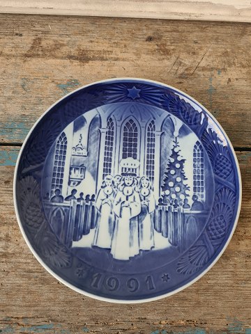Royal Copenhagen Christmas plate 1991