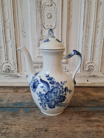 Royal Copenhagen Blue Flower small coffee pot No. 1517
