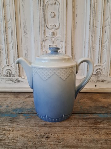 B&G Blue Tone Hotel porcelain small coffee pot No. 824