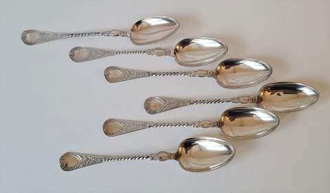 Set of 6 dessert spoons in silver from the mid-1800s