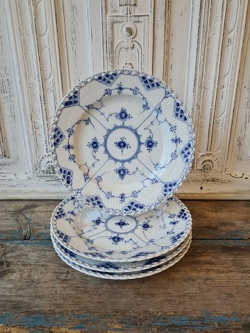 Royal Copenhagen Musselmalet helblonde tallerken No. 1085 - 23,5 cm.
