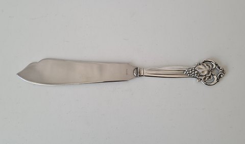 Cake knife in silver and steel decorated with grapes from 1950