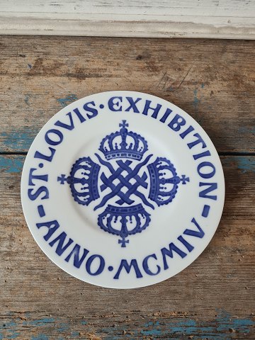 Royal Copenhagen Commemorative plate on the occasion of exhibition in St. Louis 1903