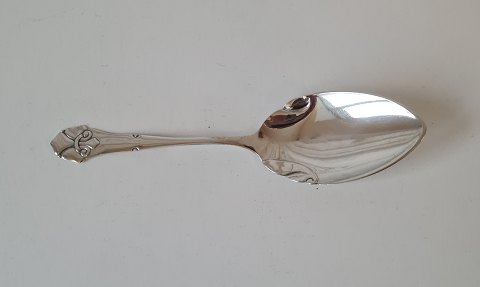 French lily cake spoon in silver from 1925