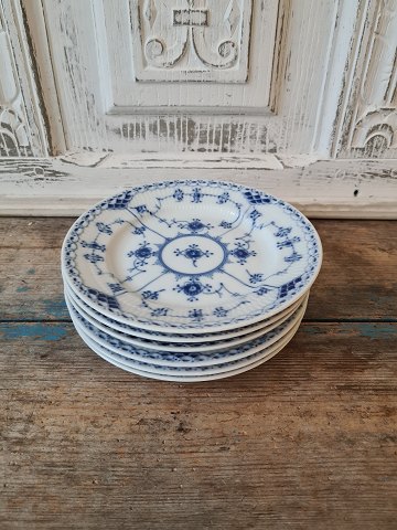 Royal Copenhagen Blue Fluted half lace large cake plate no. 617 - 17 cm.