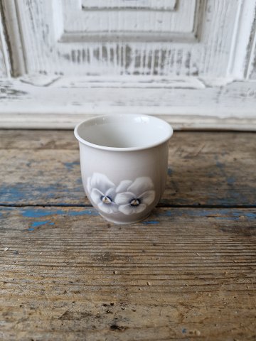 B&G lille vase no. 8569/601A dekoreret med stedmoderblomster