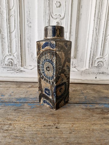 Royal Copenhagen Baca vase No. 870/3290