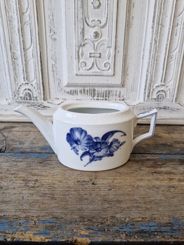 Royal Copenhagen Blue Flower oval teapot no. 8118
