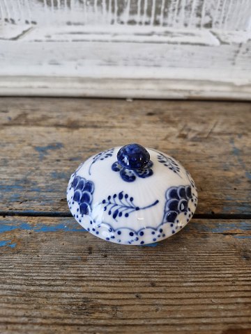 Royal Copenhagen Blue Fluted half lace lid for chocolate pot no. 507