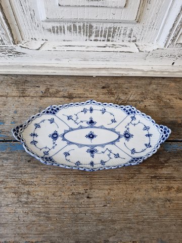 Royal Copenhagen Blue Fluted Half Lace dish No. 613