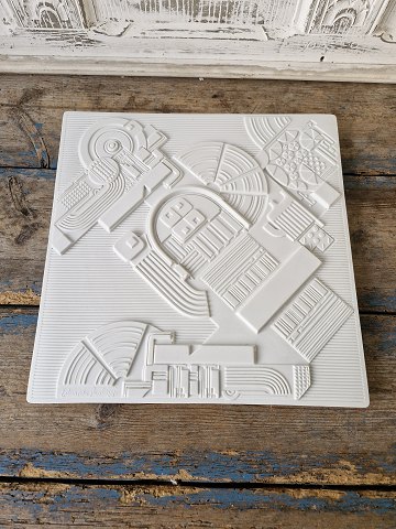 Rosenthal plate from 1978 designed by Eduardo Paolozzi