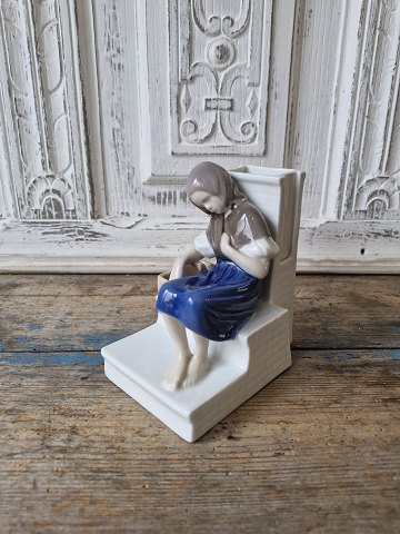 B&G Figure - The little girl with the matches no. 1655