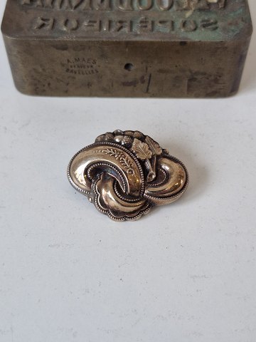 Bernhardt Hertz vintage broche i forgyldt sterlingsølv