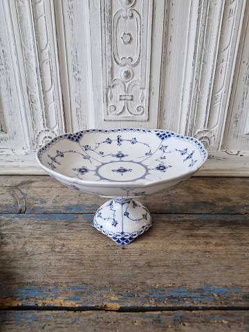 Royal Copenhagen Musselmalet halvblonde opsats med bølget kant No. 710