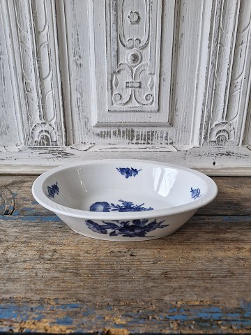 Royal Copenhagen Blå Blomst Flettet oval skål No. 8151