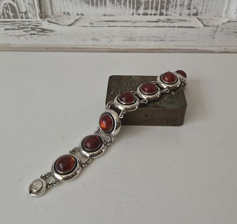 N.E.From smuk vintage armlænke med ravperler
