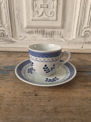 Aluminia - Royal Copenhagen Tranquebar large coffee cup No. 11/956